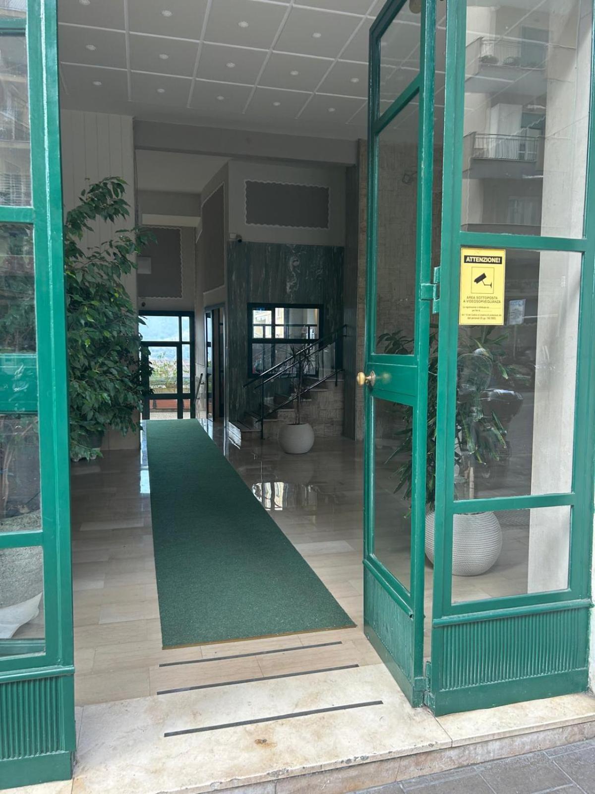 נאפולי Vomero Experience Apartment מראה חיצוני תמונה
